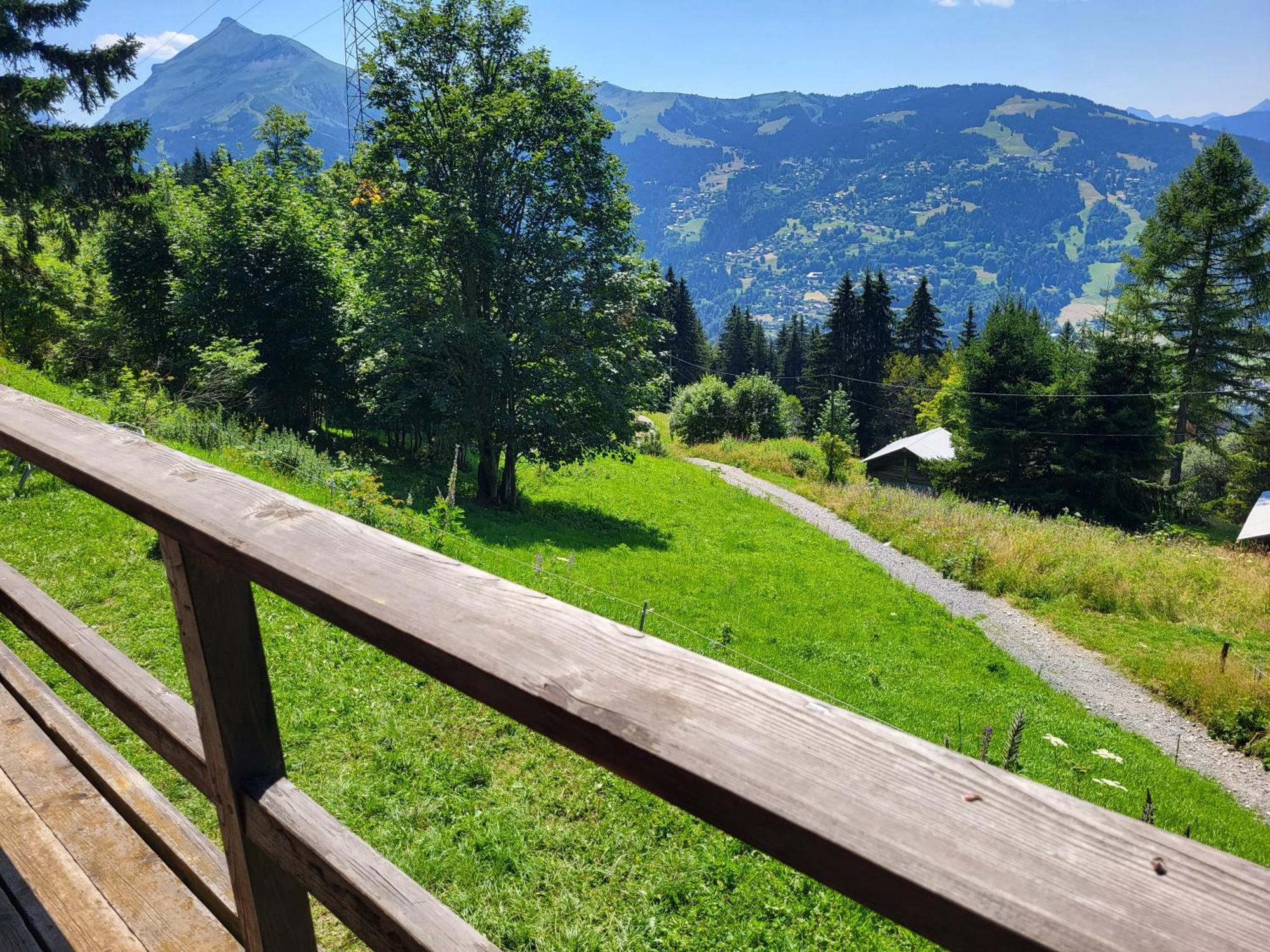 Chalet D'alpage Avec Vue Incroyable